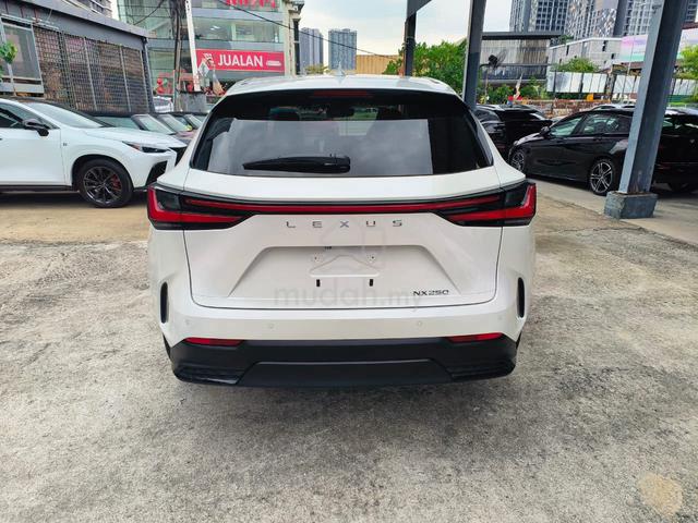 2022 Lexus NX 250 2.5 VERSION L/GRD5A/20K KM/HUD - 5