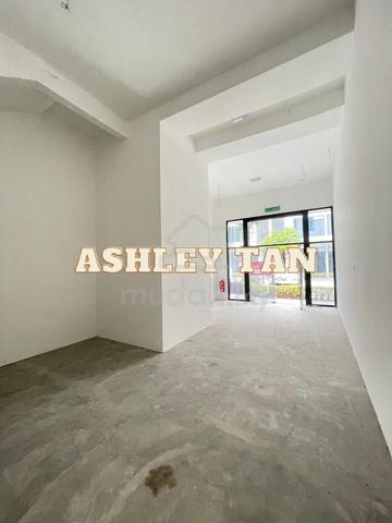 MAINROAD Ground Floor Vervea Shoplot Batu Kawan near IKEA Hospital 2