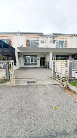 TERLAJAK MURAH  DOUBLE STOREY PINES PUNCAK ALAm 1