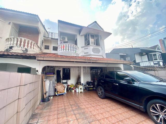 FREEHOLD ENDLOT|Double Storey Jalan Sri Aman Taman Sri Aman Cheras 1