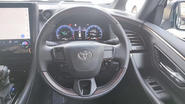 2024 Toyota Alphard 2.5 Z MPV - 4