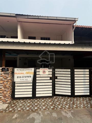 Rumah 2 Tingkat Cantik Siap Renovate Sitiawan- MUR MUR JE👍🏼👍🏼👍🏼 1