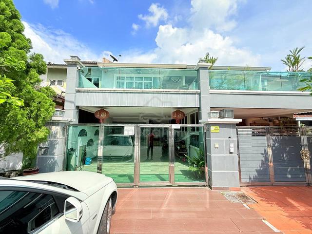 Taman Desa Serdang Seri Kembangan Terrace House Behind Minlon 1