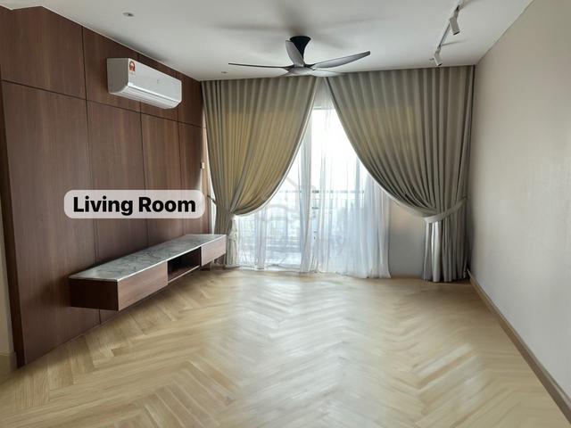 Platinum Splendor Residensi Semarak 1