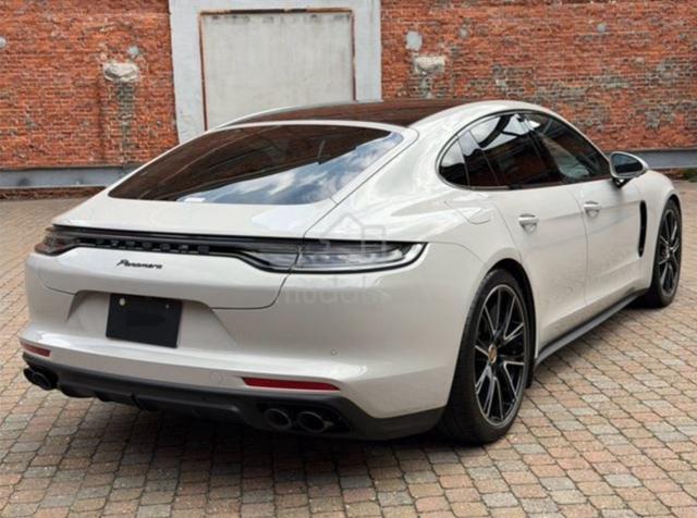 2023 Porsche Panamera 2.9L Platinum Edition 5 Seat - 2