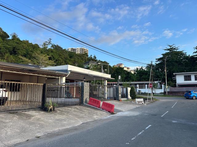 Taman Public, Likas 1sty House for rent. Renovated/ extended (Cheap) 1