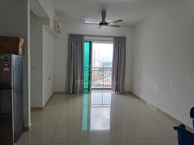 Solaria Residences 1