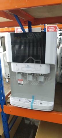 Carousel Image
