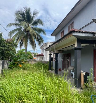 Prima Saujana 2sty corner house for sale 1