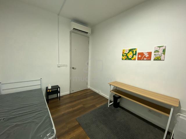 Serini Melawati LOW Deposit 1+1 - Medium Room 2