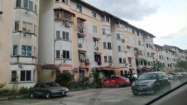 Impian Apartment 1