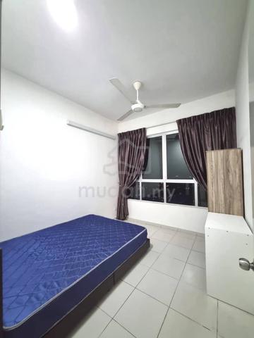 The Zizz Fully Furnished Middle Room 1