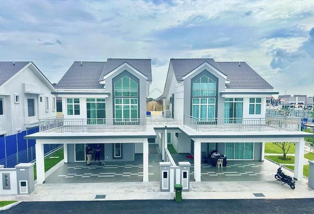 Baru 2-Storey 28x80 !Cyber2!First House Buyer 100% Fast Loan」 1