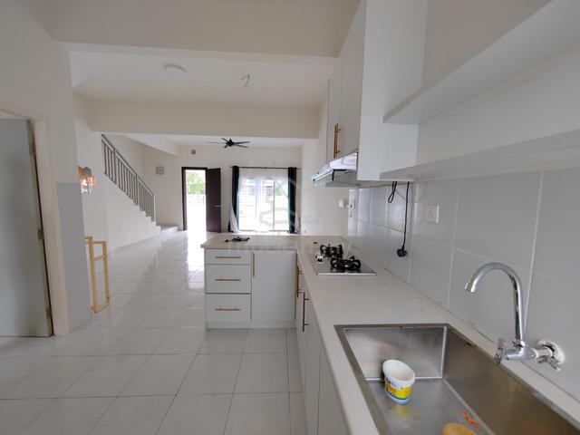 2 Sty Hillpark The Palm Cherry Meranti Eco Grandeur Graham Puncak Alam 1