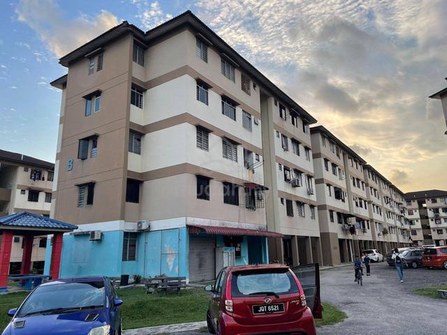 Rumah Pangsa Akasia 1