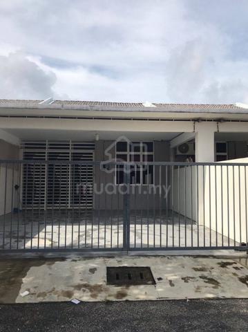 Teres Setingkat Bandar Kuantan Putri 1