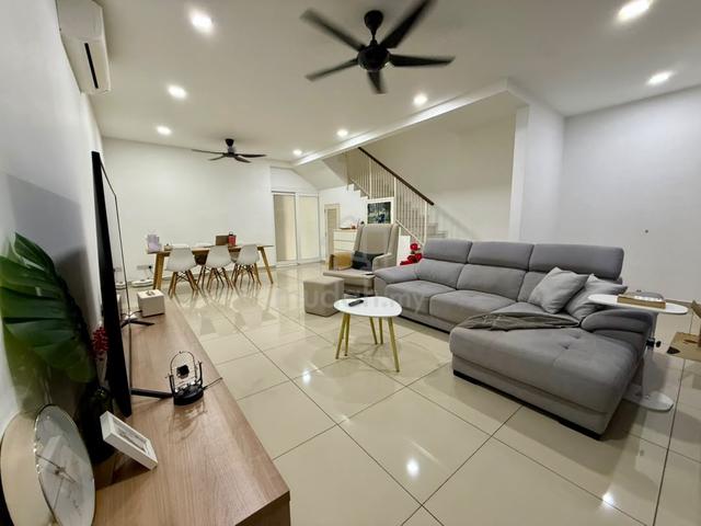 Setia Ecohill 2 | Fully Furnished | Renovated | Kitchen Cabinet 1