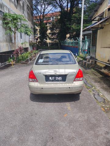 2002 Hyundai ELANTRA 1.8 (A) - 3