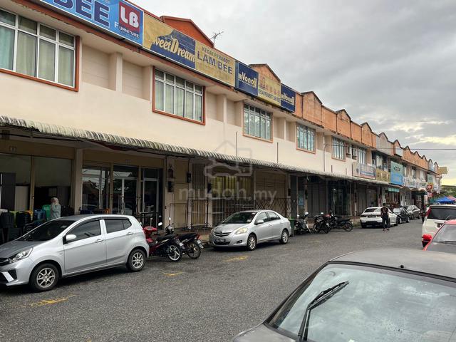 2 Combining Unit 2 Storey Shoplot, Kompleks Perniagaan Langgar Kedah 1