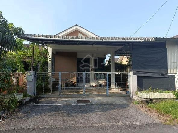 Rumah banggol peradong 1