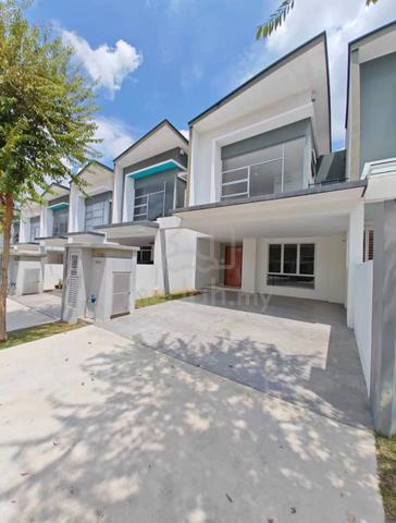 [22x75] [Kitchen Cabinet] @ Parkfield Tropicana Heights Kajang 1