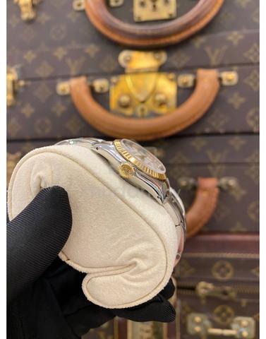 Carousel Image