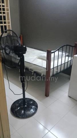 Bilik Perempuan Fair Park 1