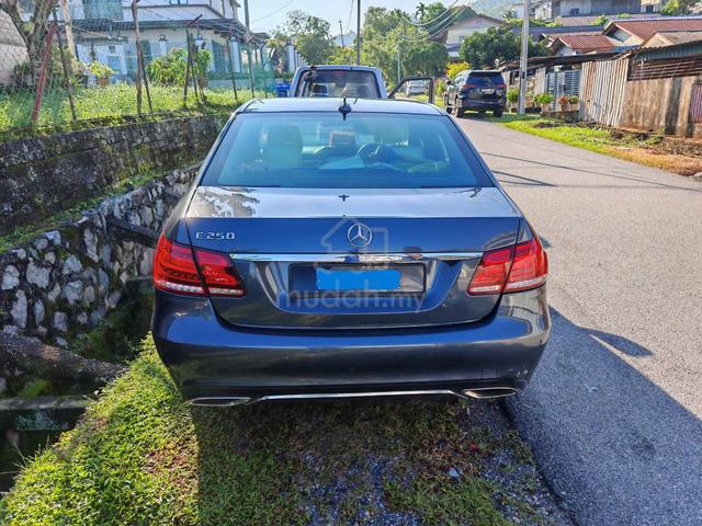 2013 Mercedes Benz E200 AVANTGARDE (CKD) 2.0 - 4