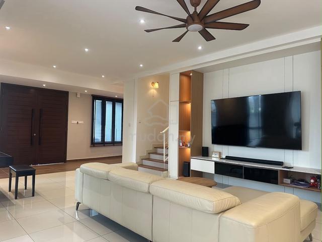 SUPER CHEAP Bandar Dato Onn 2 Sty Semi D Renovation Unit For Sale 1