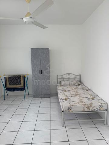 Teratai Apartment (Taman Bunga Raya) 1
