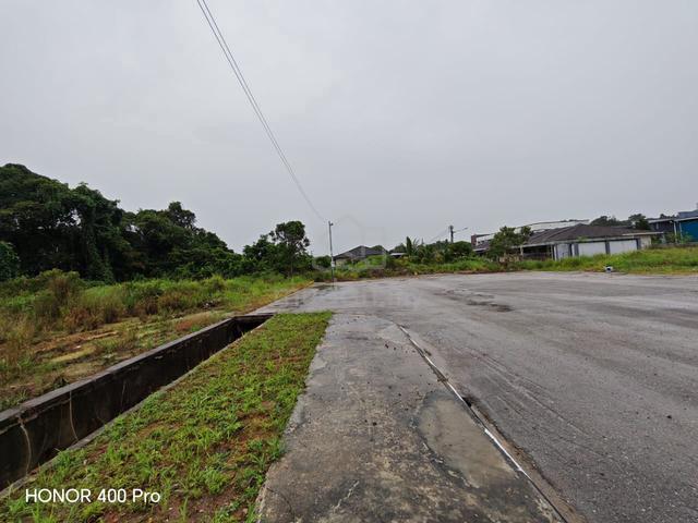 native land at  batu kitang kuching bau road near 7 mile 1