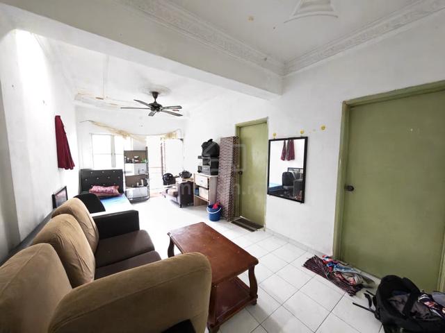 Park Avenue (Tampoi Indah) 1