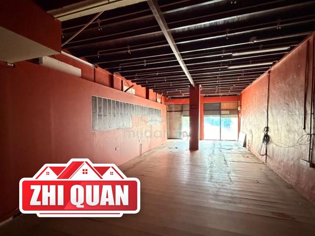 LEBUH CHULIA 2228sf 2 Storey Adjoing unit for rent GEORGETOWN mainroad 1