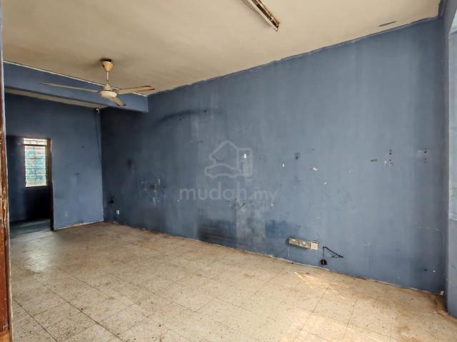 [ Murah+Parking] 2sty House ,Taman Bunga Kertas ,Bukit Sentosa ,Rawang 1