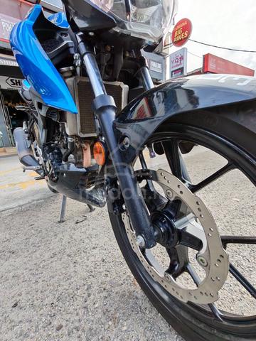Susuki gsx-s 150 r y16 Y15 lc135 V8 fi rs150 r15m - photo 10 of 10