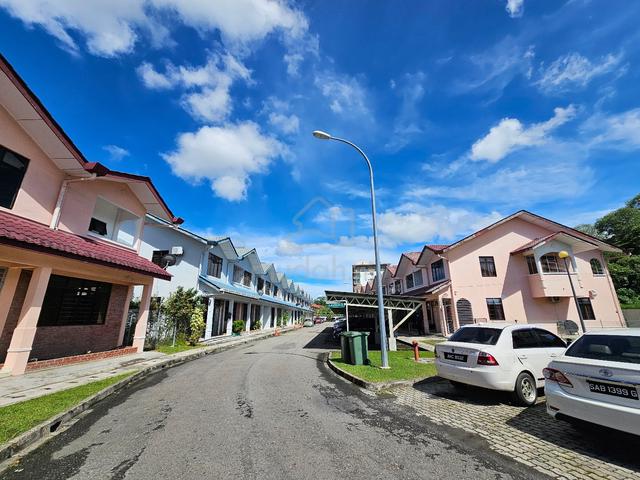 For Sale Taman Amansutra Townhouse Off Lintas / Metro Town / Iramanis 1