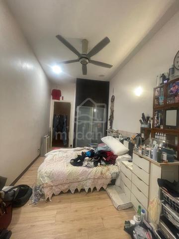 Bukit Serdang 2-Storey Semi-Detached LA3600 Freehold Section 2 1