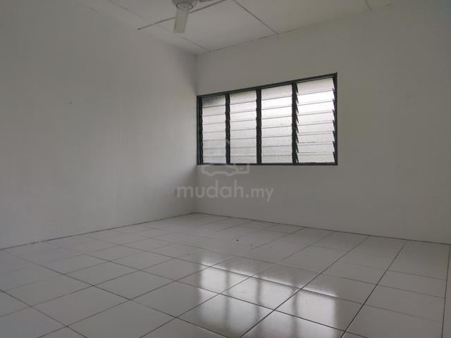 (SEWA) 3.5 Storey Terrace House At Taman Sri Muda Shah Alam For Rent 1