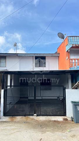 Fully Renovated 2Stry Jln Seroja Tmn Johor Jaya 1