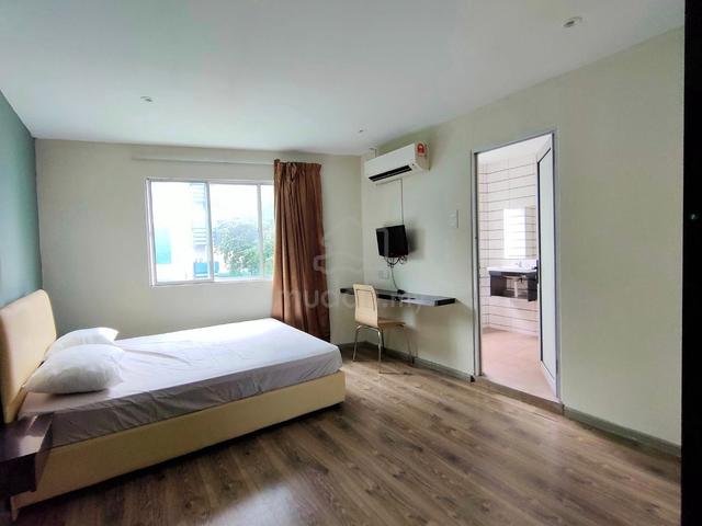 Your Cozy Stay 🏡 Master Room for Rent near Chow Kit,Titiwangsa 1