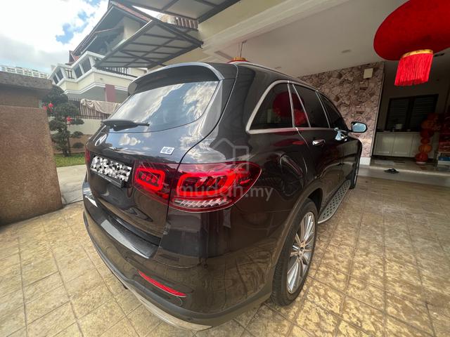 2021 Mercedes GLC200 2.0 L AMG with Good Condition - 2