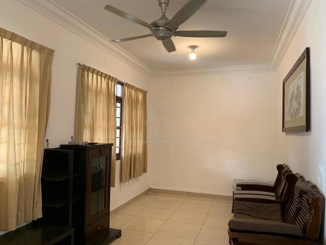 2 Storey Terracce House at Taman Bdc, Kolombong For Rent 1
