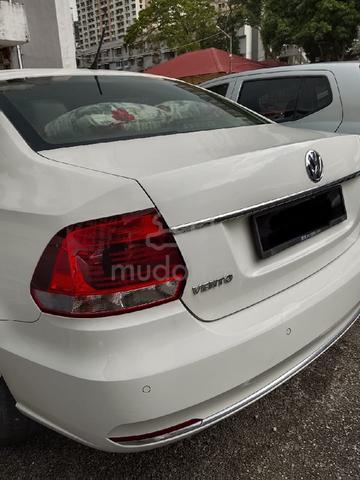 2017 Volkswagen VENTO 1.6 COMFORTLINE (A) - 2