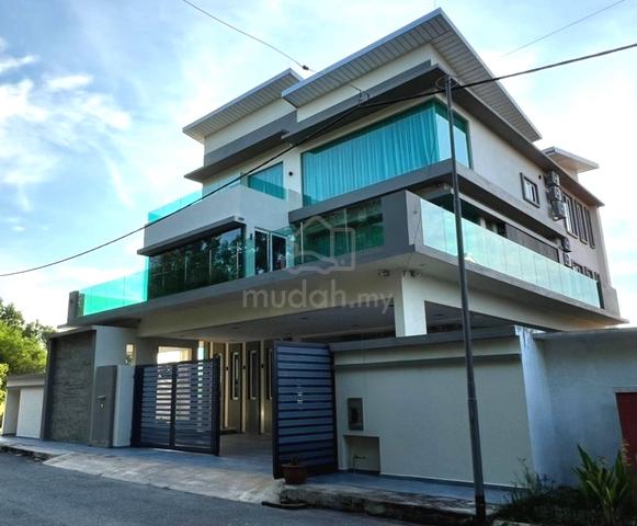 3 Storey Bungalow 1