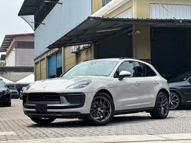 ( NEW + 4.5B + HI SPEC ) 2023 Porsche MACAN T 2.0 - 1