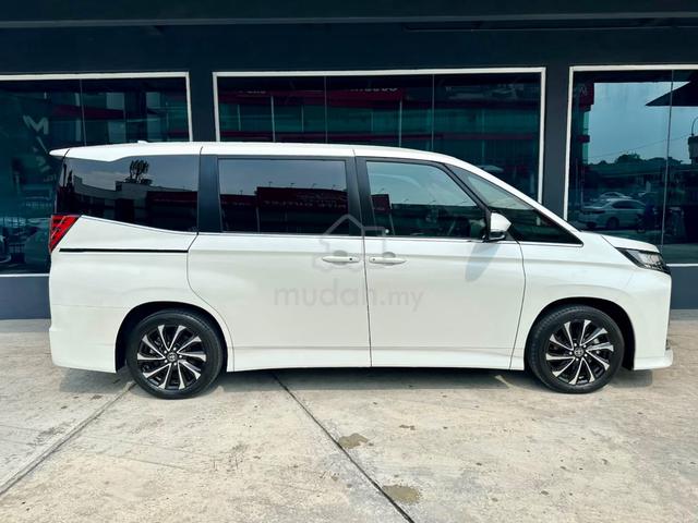 2022 Toyota NOAH 2.0 SZ (A) POWER DOOR FAMILY MPV - 3