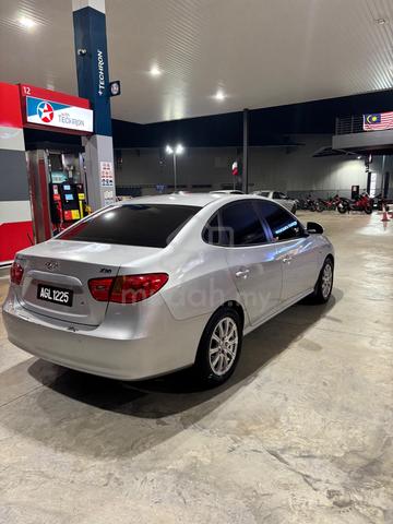 2009 Hyundai AVANTE 2.0 INCUS (A) - 4