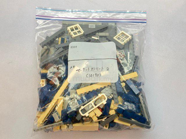 LEGO 10190 Market Street (Assembled) - photo 4 of 6