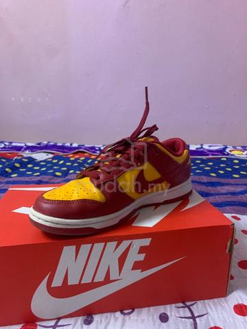 nike dunk low retro midas gold Shoes for sale in Kuala