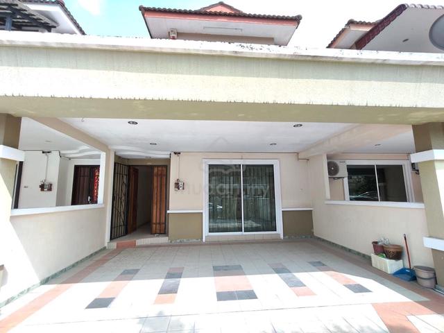 BOTANI / 2 Storey Terrace / 22x70 / FREEHOLD / Fully Extended Kitchen! 1